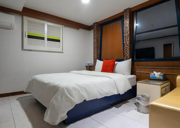 Hotel Yeongdeungpo Jago *